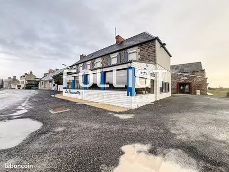 maison 7 pièces 236 m²