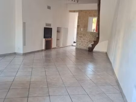 maison à louer / centre saint-lô / 2 chambres