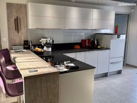 immeuble 168 m² agneaux