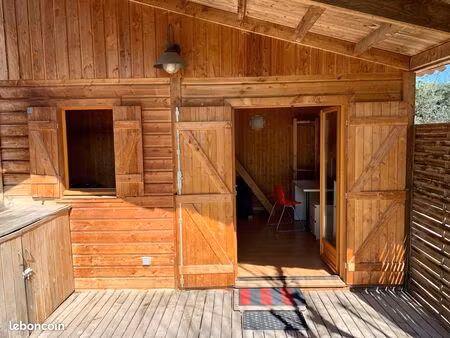 studio 20 m² avec parking