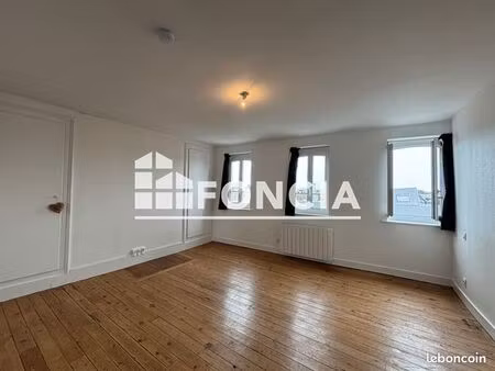 studio 1 pièce 31 m²