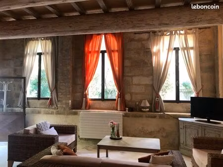 appartement meublé 70 m² location courte durée rochefort-du-gard