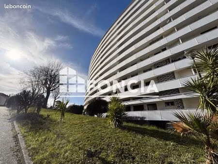 appartement 4 pièces 74 m²