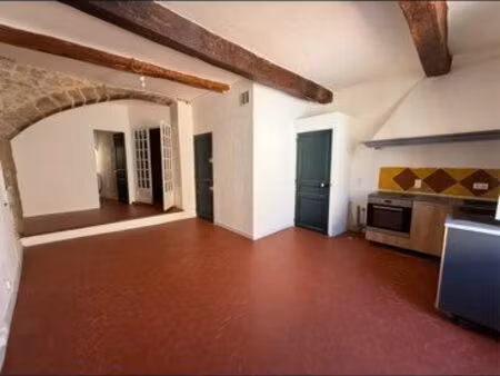 location t2 centre ville de trets