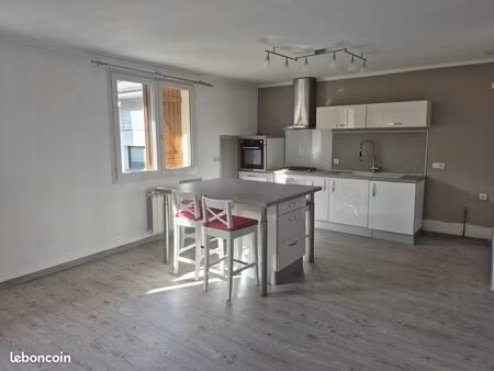 appartement 3 pièces 68 m²