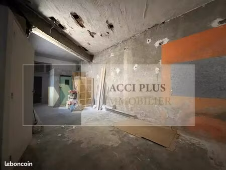 parking/box 1 pièce nîmes