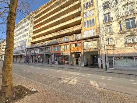 charmant appartement 1 chambre + espace bureau à bruxelles-v