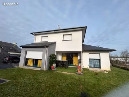 location maison guichen