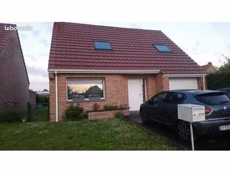 maison lumineuse avec jardin