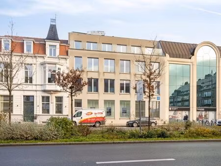 appartement à louer à eeklo € 1.100 (lkfuw) | zimmo