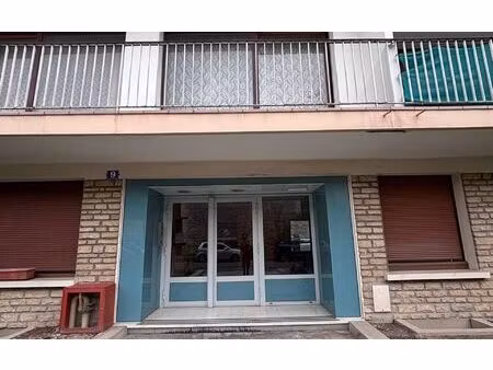 appartement châlons-en-champagne 81 m² t-3 à vendre  90 000 €