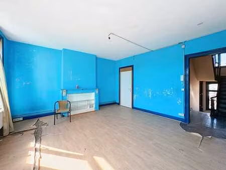 duplex 2 chambres + grenier a renover !