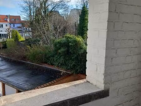 spacieux studio de 50 m² proche ulb/vub