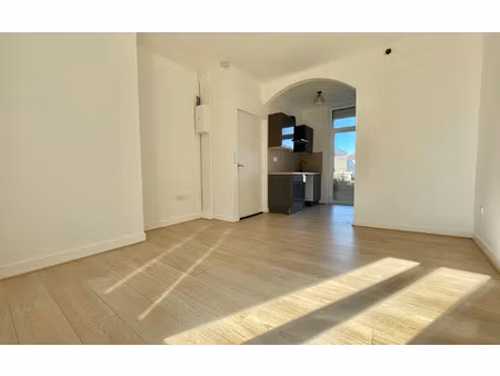 location appartement  20.93 m² t-1 à boulazac  460 €