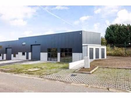 unité pme neuve avec 2 parkings inclus | luminosité ++