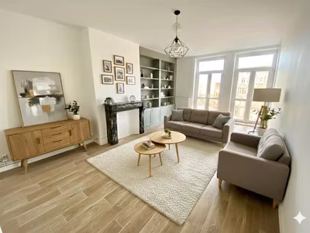 vente appartement 4 pièces 87.7 m² à la madeleine (59110)  267 000 €