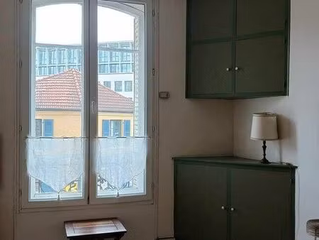 location appartement 3 pièces 57 m² à versailles (78000)