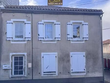 vente maison à bressuire (79300) : à vendre / 104m² bressuire
