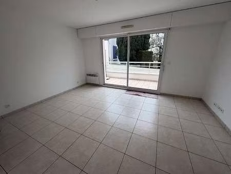 location appartement 2 pièces au bono (56400) : à louer 2 pièces / 46m² le bono