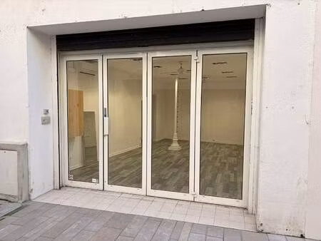 local commercial à louer