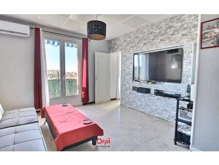 appartement marseille 10 63 m² t-4 à vendre  95 000 €