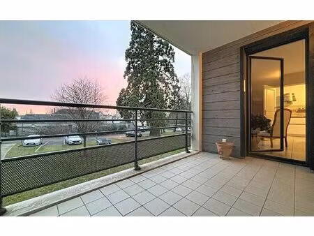 appartement tours 135.56 m² t-5 à vendre  664 650 €