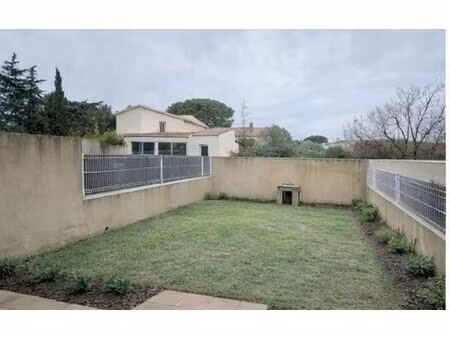 location maison  m² t-3 à béziers  1 000 €