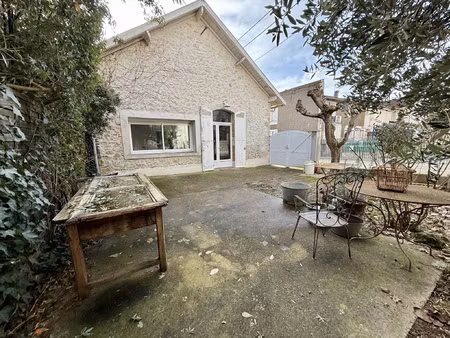 villeneuve sur lot  maison f2 avec jardin