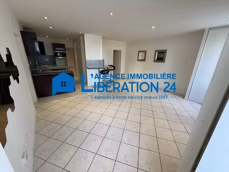 rue sabotin - t4 loué 87m²