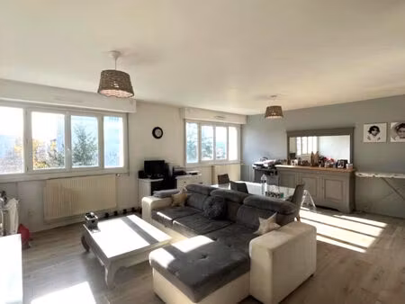 ste foy les lyon centre : t4 + cave + parking