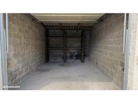 garage/box 14 m² saint egreve