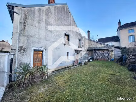 maison 3 pièces 83 m²