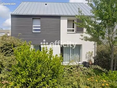 maison 4 pièces 105 m²