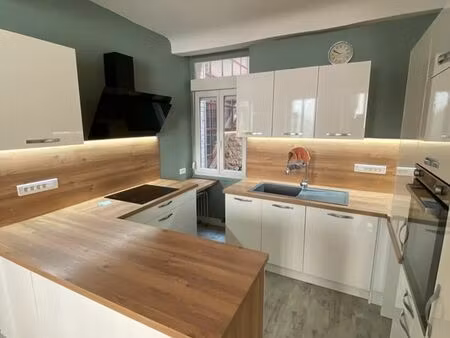 beau duplex 70m² avec garage et grande cuisine - coeur de dole