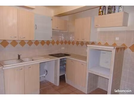 t3 centre ville ollioules