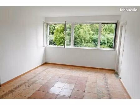 f4 au rdc 3 chambres