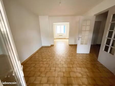 appartement à vallon pont d'arc