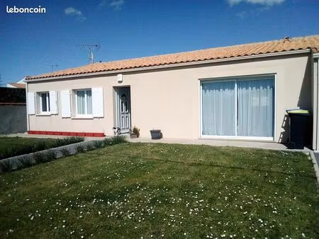 maison 3 chambres garage hors lotissement