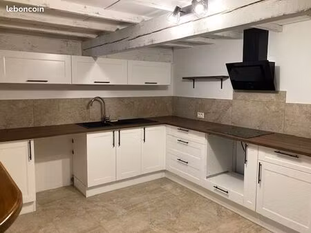 location appartement chateauneuf-du-pape 84230