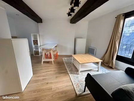 loue t2 - plein centre de nantes