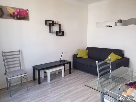 studio mairie st maur 1 minute a pied du rer