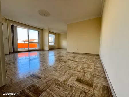 appartement de standing t3 bis – 92 m² – balcons – cave – parking – vieux cormontreuil