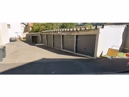 garage fermé rue de la cartoucherie 63000 clermont-ferrand