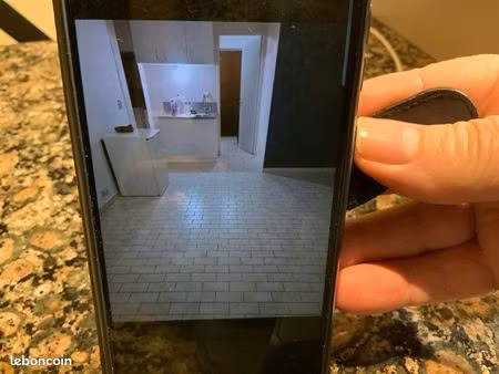 a louer studio 28m libre de suite