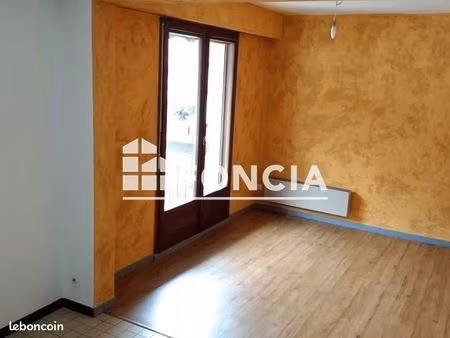 studio 1 pièce 26 m²