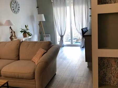 t2 résidence les diplomates rue de montlhery