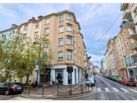 appartement 3 pièces 76 m²