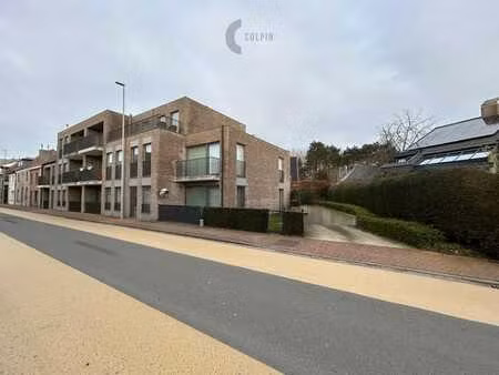 garage facile d'accès situé dans la knokkstraat