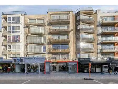 espace commercial spacieux avec sous-sol à louer au cœur de