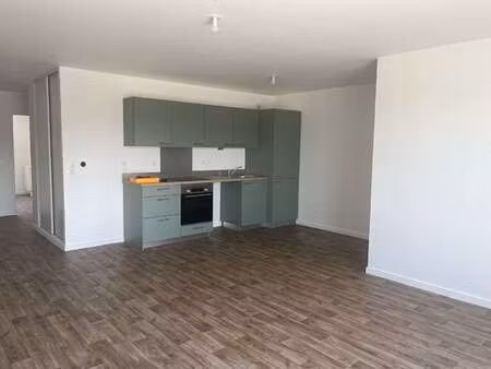 location appartement 3 pièces à verson (14790) : à louer 3 pièces / 66m² verson